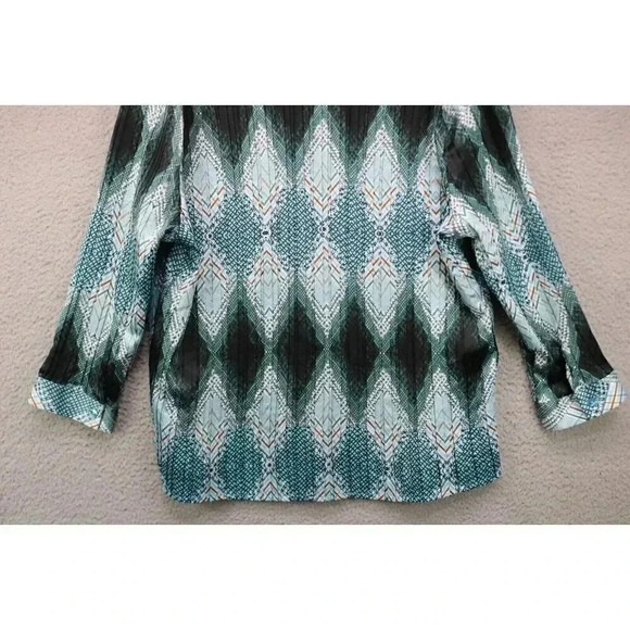 Essentials by Milano Satin Pleated Button Up Top-Size XL - Picture 9 of 10